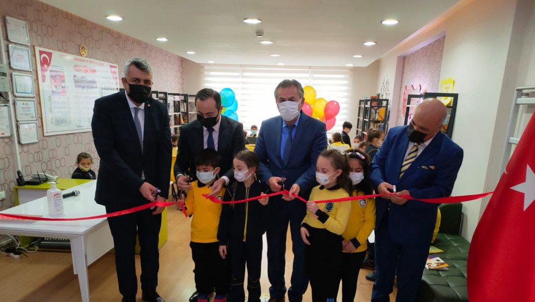 Kütüphanesiz Okul Kalmasın Projesi Kapsamında Atakum İlçesindeki Okullarda Kütüphane Açılışı Yapıldı.