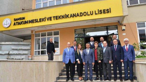 Valimiz Sayın Osman KAYMAK, Mesleki ve Teknik Anadolu Liselerimizde İncelemelerde Bulundu.