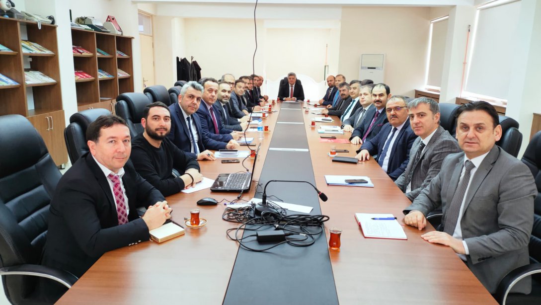 İlçe Millî Eğitim Müdürleri Toplantısı, İl Milli Eğitim Müdürümüz Dr. Murat Ağar'ın Başkanlığında Gerçekleştirildi