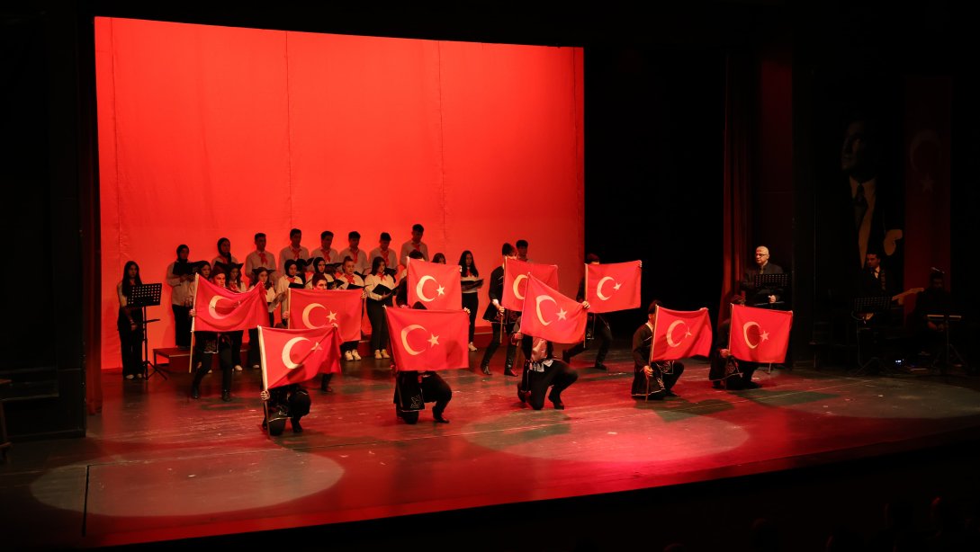 İstiklal Marşı'nın Kabulü ve Mehmet Akif Ersoy' u Anma Günü Programı Düzenlendi